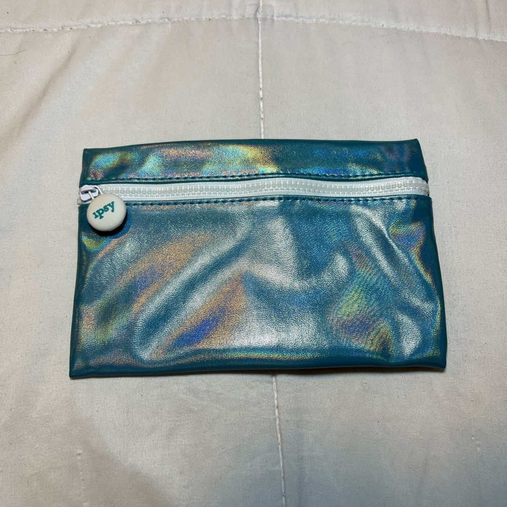 *NEW* Ipsy Cosmetic Bag